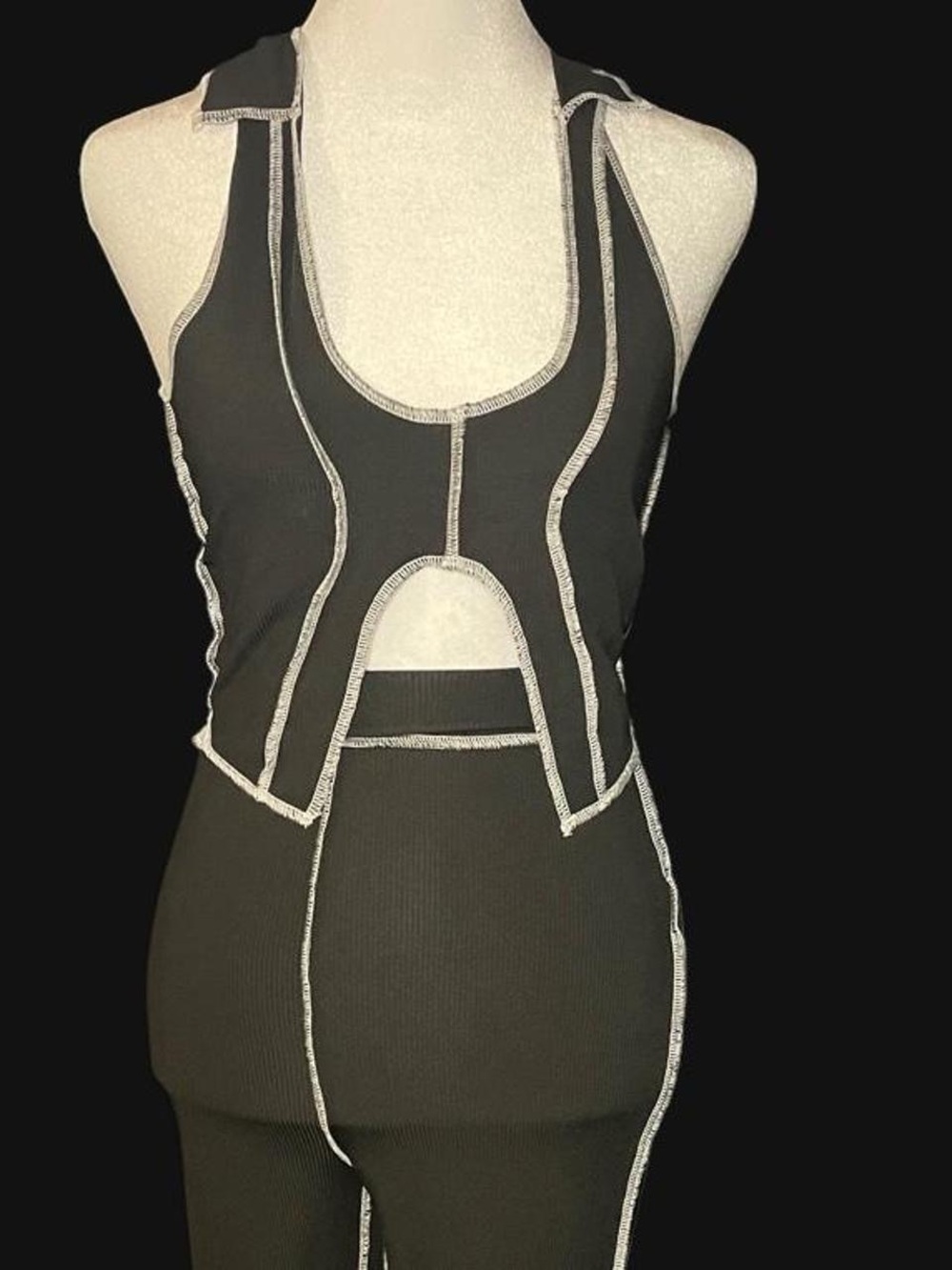SHEIN Black Ribbed Contrast-Stitch Cutout Crop Tank Two-Piece Set